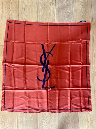 Yves Saint Laurent YSL Seidentuch 84 x 87 cm NP: 590,